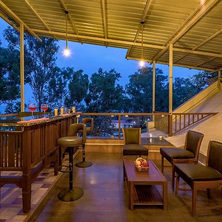 Saffronstays Casa Tranquil, Panchgani - Pet-Friendly Veg Only Pool Villa Kültér fotó